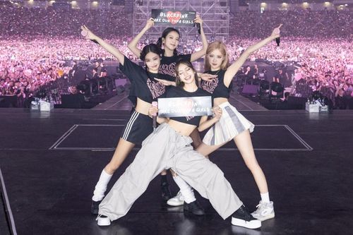 Rủi ro mất tiền khi mua vé concert BlackPink trên MXH
