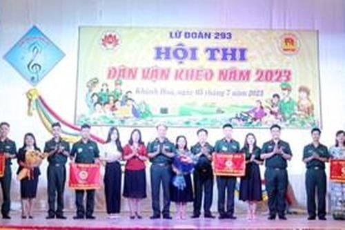 Tạo sự chuyển biến tích cực trong công tác dân vận ở Lữ đoàn 293
