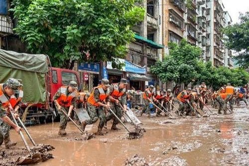 Trung Quốc cảnh báo nguy cơ thiên tai hoành hành