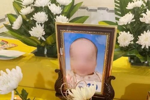Bé trai 7 tháng tuổi tử vong bất thường ở Hà Nội: Bảo mẫu khai gì?