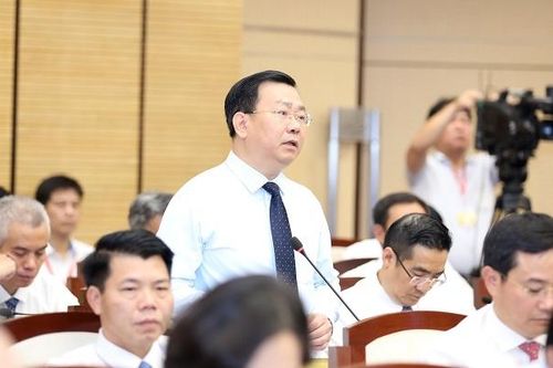 Lãnh đạo Sở Xây dựng Hà Nội bị chất vấn về việc chậm cải tạo công viên