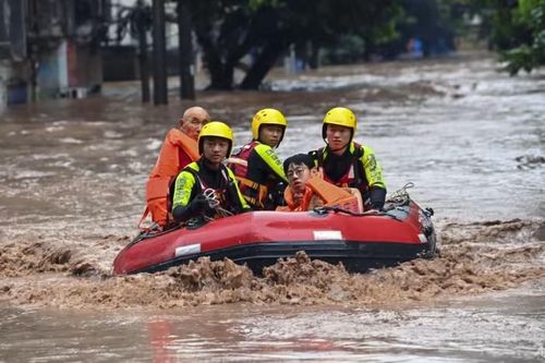 Ít nhất 15 người thiệt mạng vì mưa lớn và lũ lụt ở Trung Quốc