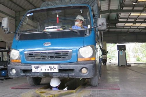 Xem xét đề xuất nhà nước định giá tối đa dịch vụ kiểm định xe cơ giới