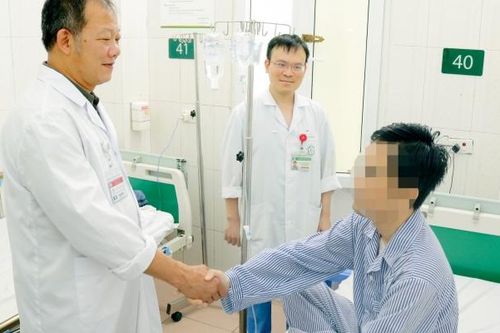 Cứu sống bệnh nhân vỡ tim, hôn mê 100 tiếng