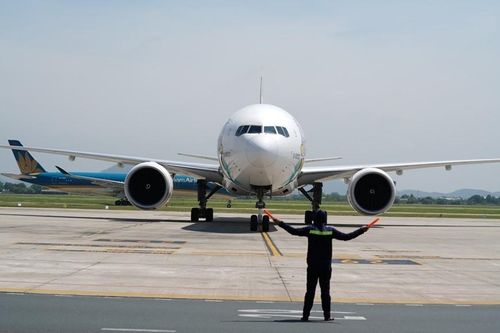 Tổng công ty Quản lý bay Việt Nam thông tin vụ hai máy bay chạy cắt qua nhau ở sân bay Nội Bài