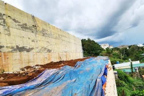 Ta luy không phép khiến chủ tịch phường bị đình chỉ được tháo dỡ