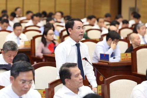Phó Chủ tịch Hà Nội cam kết kiểm tra, thanh tra 173 dự án chậm tiến độ