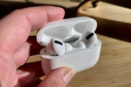 AirPods Pro mới có thể đo thân nhiệt và kiểm tra thính giác