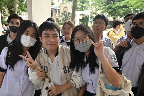 Bộ GD-ĐT công nhận cả hai đáp án đúng trong một câu tiếng Anh