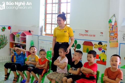 Điểm danh những địa phương chậm trễ tuyển dụng giáo viên mầm non hợp đồng vào biên chế