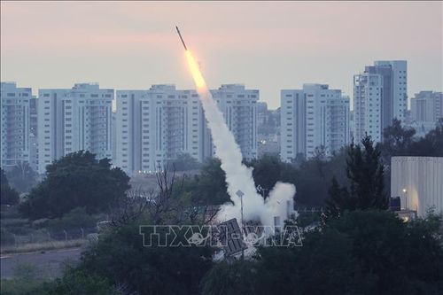 Israel đánh chặn 5 quả rocket phóng từ Dải Gaza