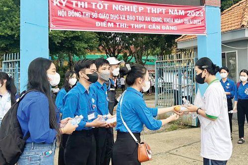 Tuổi trẻ Châu Thành khởi động chiến dịch 'Mùa hè tình nguyện'