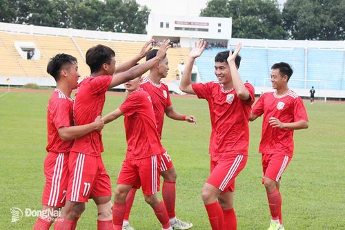Khởi tranh Lượt về vòng loại giải hạng Nhì quốc gia 2023: Đại thắng Trẻ TP.HCM, Đồng Nai vươn lên nhì bảng B