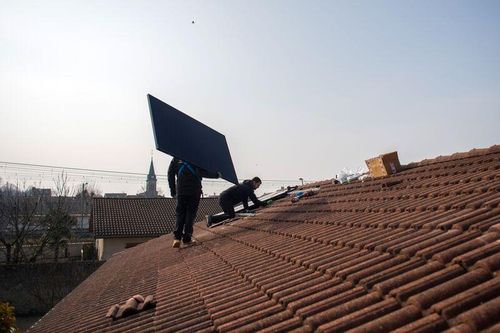Nghịch lý châu Âu: Người dùng được trả tiền để tiêu thụ điện