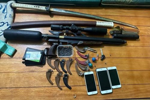 Triệt xóa tụ điểm đá gà ăn tiền, thu giữ 1 khẩu súng