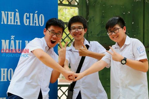 Học sinh trượt lớp 10 công lập - cơ hội học tập còn nhiều