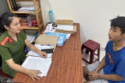 Bắt nhanh thanh niên cướp giật táo tợn trên đường phố