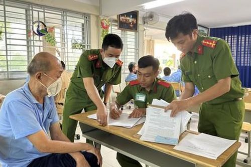 Công an TPHCM: Nỗ lực đảm bảo quyền lợi cho các nhân khẩu đặc biệt, yếu thế