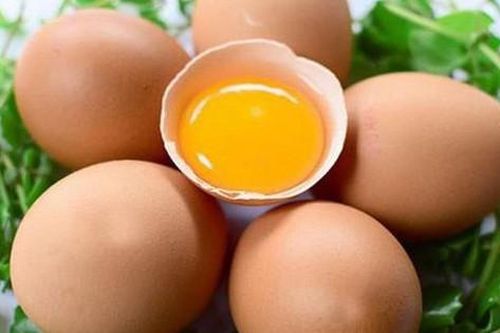 Cách lựa chọn trứng gà sạch, bảo đảm an toàn