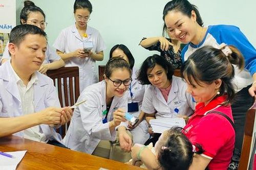 Hợp tác mang lại nụ cười viên mãn, giọng nói bình thường cho trẻ dị tật khe hở môi - vòm miệng
