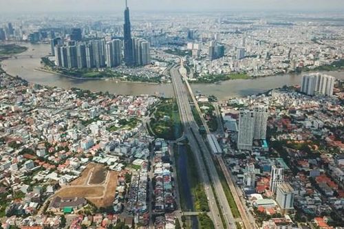 Vì sao tất cả 5 huyện của TP HCM đồng thời xin chủ trương lên thẳng thành phố?