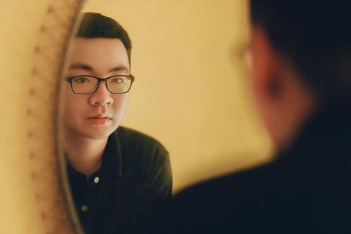 Dấu hiệu bạn đang tự thao túng tâm lý chính mình