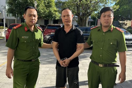 Bị bắt giữ khi đang hoạt động bảo kê sau 14 năm đổi tên, trốn truy nã