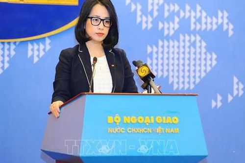 Việc sử dụng các sản phẩm, ấn phẩm có đường chín đoạn là vi phạm quy định của Việt Nam và không được chấp nhận