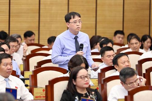 Khắc phục tình trạng né trách nhiệm, kéo dài thời gian xử lý công việc