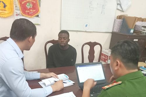 Đồng Nai: Khởi tố đối tượng người nước ngoài mua bán gần 1kg ma túy