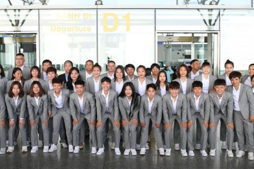 Các cô gái vàng Việt Nam đến New Zealand, sẵn sàng cho World Cup