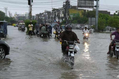 Mưa lớn tại Pakistan khiến 18 người tử vong