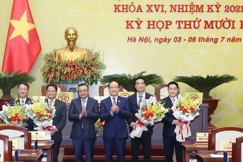 Hà Nội: 4 giám đốc sở được bầu làm Ủy viên UBND thành phố