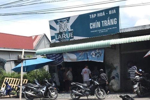 Nữ chủ tiệm tạp hóa tử vong trong căn nhà khóa cửa ở Long An