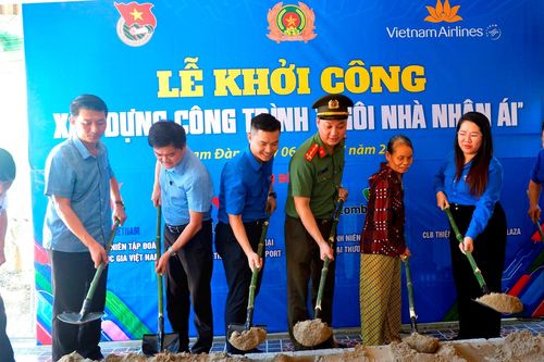 Khởi công xây dựng 'ngôi nhà nhân ái'