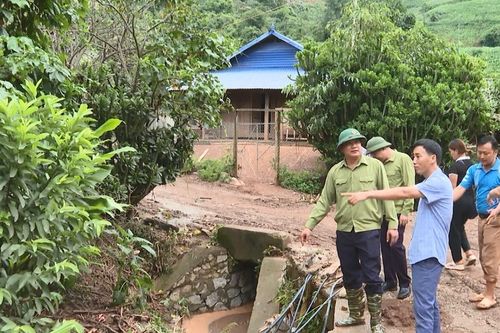 Mưa lũ, sạt lở ở các tỉnh miền núi phía Bắc làm 4 người chết
