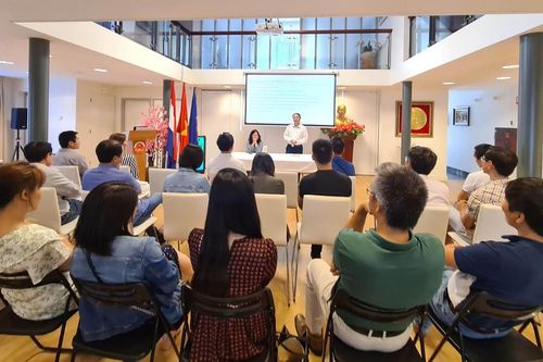 Trí thức người Việt tại Hà Lan thảo luận việc ứng dụng công nghệ số