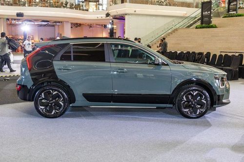 Chi tiết Kia Niro EV: Công suất 201 mã lực, phạm vi hoạt động 460 km, ghế trước có thư giãn, giá gần 1,3 tỷ đồng