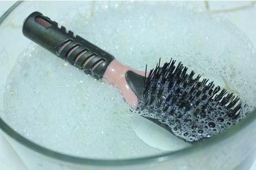 10 mẹo vặt giúp đồ dùng trong nhà sạch như mới mà chẳng tốn nhiều công dọn dẹp