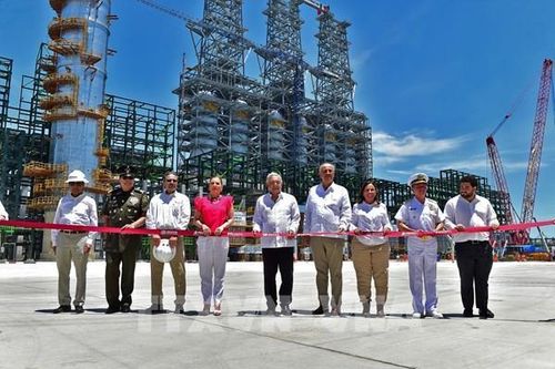 Mexico đặt mục tiêu tự chủ nguồn cung xăng dầu vào năm 2024