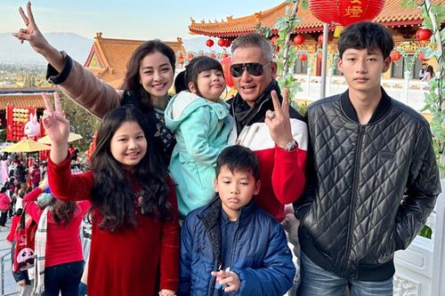 Những hoa hậu đông con nhất showbiz Việt
