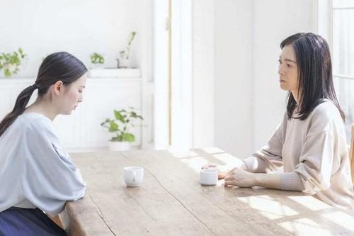 Nhìn bữa sáng của chị dâu, tôi giận anh trai vì đã quá tệ với vợ