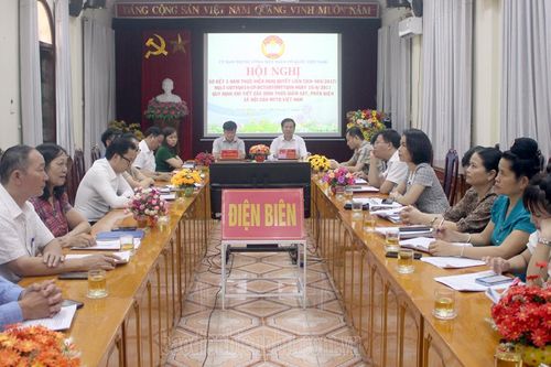 Nâng cao năng lực giám sát, phản biện cho cán bộ mặt trận và các tổ chức chính trị xã hội