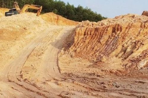 Thừa Thiên-Huế: Doanh nghiệp chây ỳ đóng cửa mỏ, khôi phục môi trường