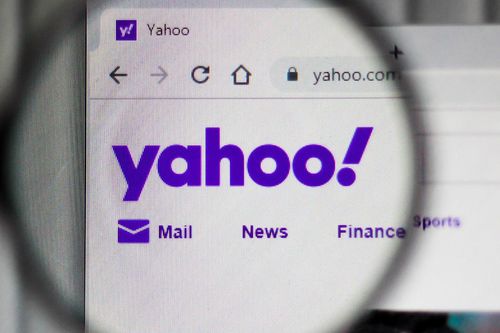 Yahoo có kế hoạch tái xuất sàn chứng khoán
