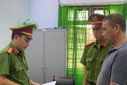 'Nổ' giới thiệu việc làm, chạy đất tái định cư để chiếm đoạt hàng trăm triệu đồng