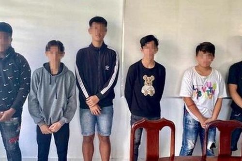 Mở rộng điều tra việc nhóm thanh niên phá hoại tài sản, xúc phạm Quốc kỳ tại Cần Thơ