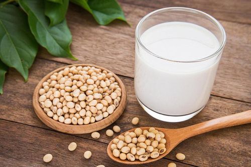 Bạn đã biết hết công dụng của sữa đậu nành?
