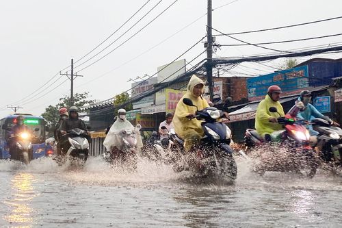 Tại sao TP.HCM cứ mưa lớn là ngập?