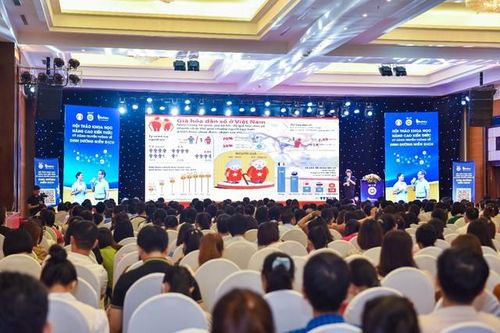 Chuyên gia đưa ra giải pháp bảo vệ người cao tuổi trước nguy cơ lão hóa miễn dịch